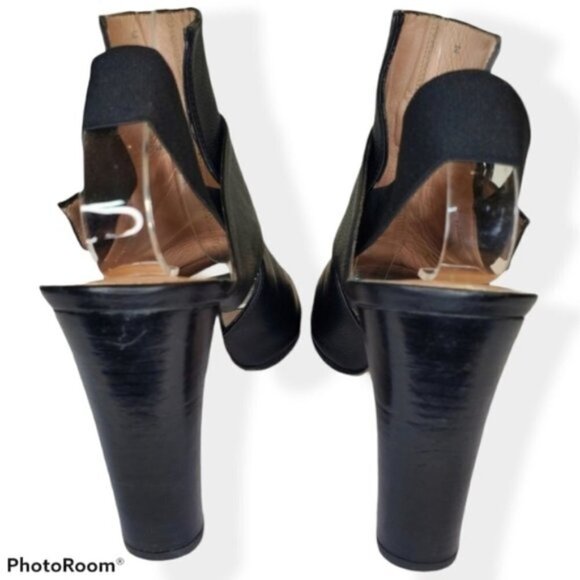 Stuart Weitzman, Black Sunbelt Nero Sport Bootie, Size 9 - Picture 3 of 10